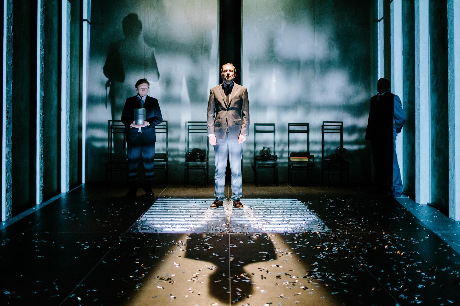 PUNKT ZERO: ŁASKAWE