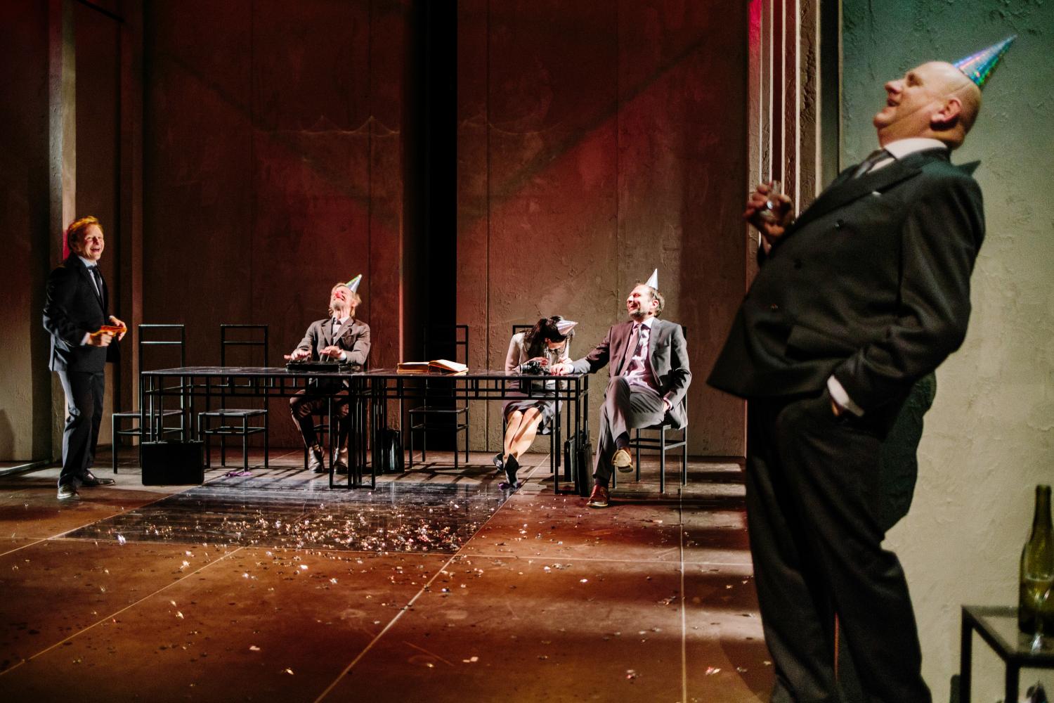 PUNKT ZERO: ŁASKAWE