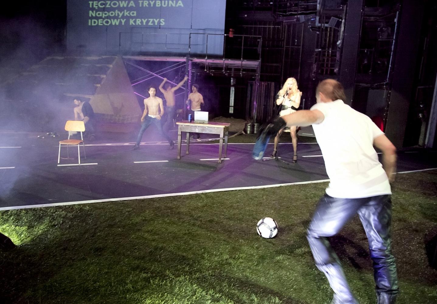 Tęczowa Trybuna 2012