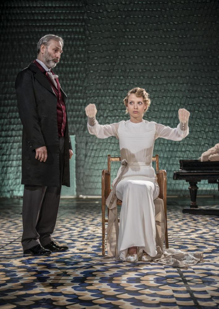 TRĘDOWATA. MELODRAMAT