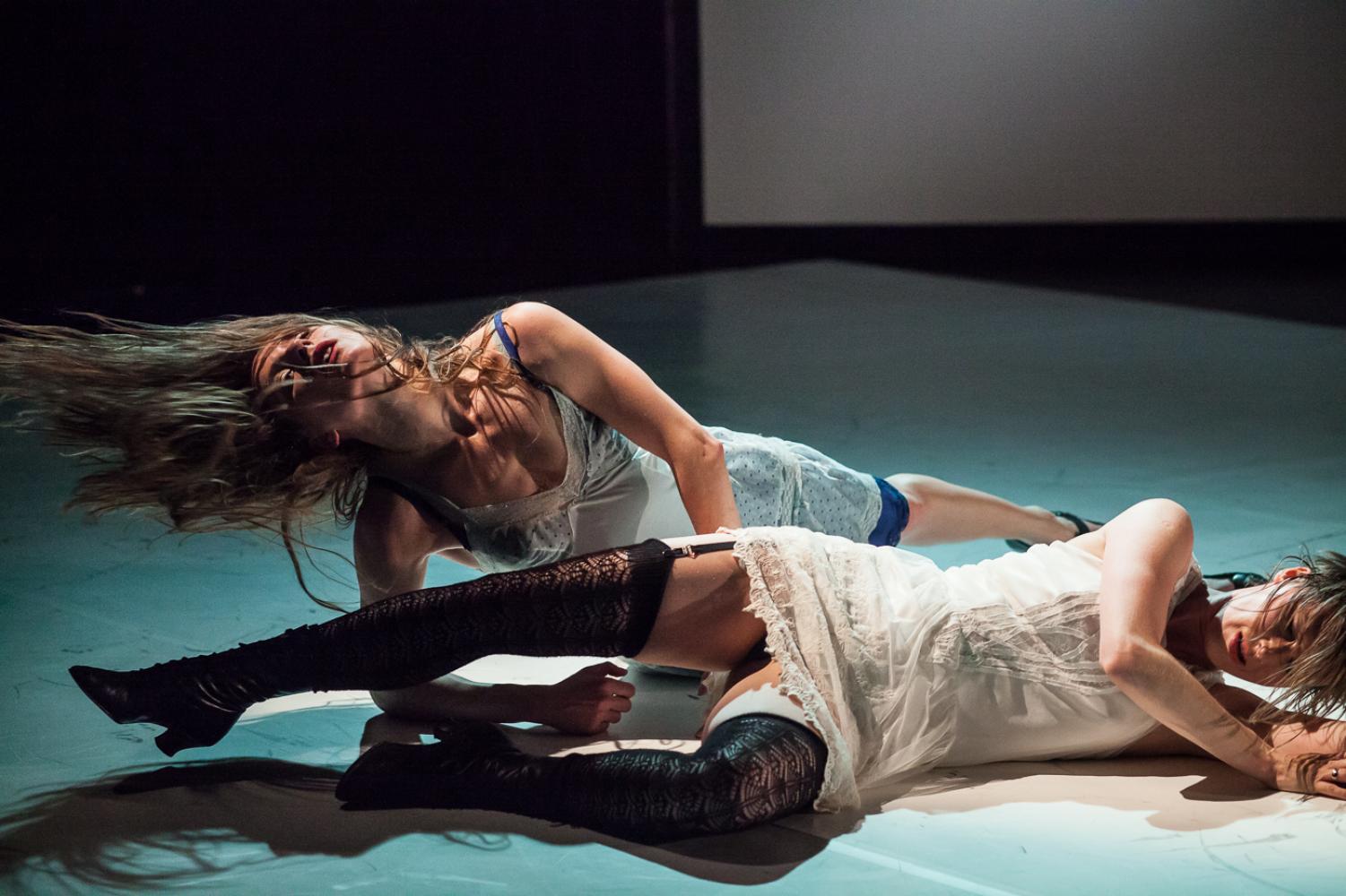 ZAGRAJ TO, CZYLI 17 TAŃCÓW O CZYMŚ